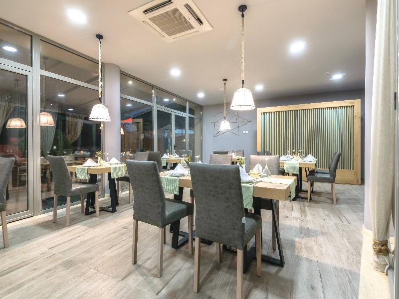 Karras Grande Resort - Restoran
