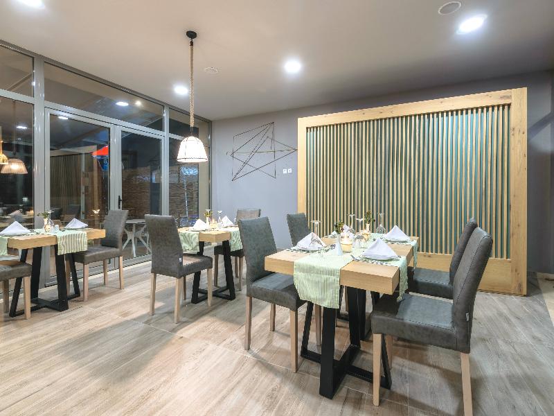 Karras Grande Resort - Restoran
