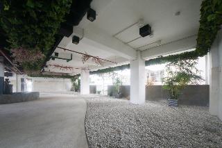 RedDoorz Apartment near Bundaran Satelit Surabaya fotoÄŸrafÄ±