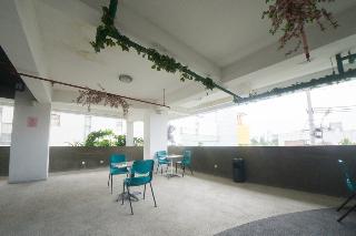 RedDoorz Apartment near Bundaran Satelit Surabaya fotoÄŸrafÄ±