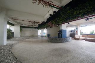 RedDoorz Apartment near Bundaran Satelit Surabaya fotoÄŸrafÄ±