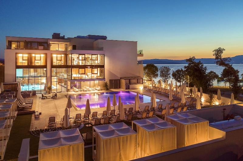 Luxury Hotel Riva - Aktivite