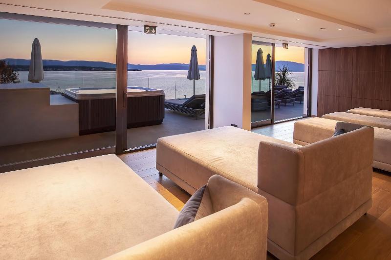Luxury Hotel Riva - Aktivite