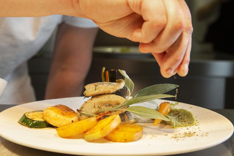 Luxury Hotel Riva - Restoran