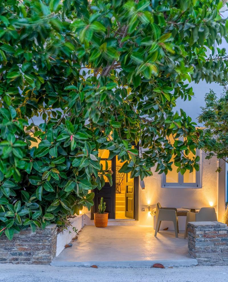Euphoria Chora Naxos - Genel