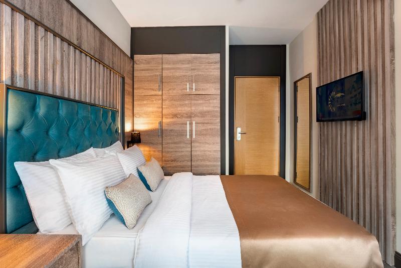 Rodinn Park Hotel - Oda
