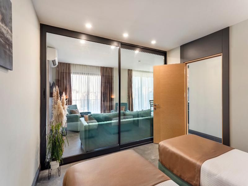 Rodinn Park Hotel - Oda