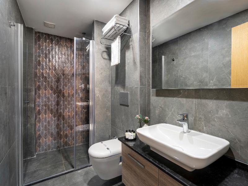 Rodinn Park Hotel - Oda