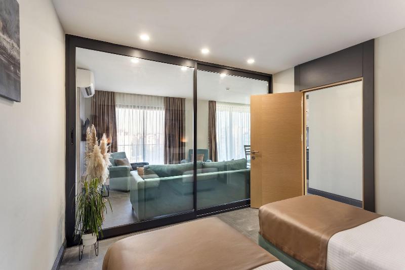 Rodinn Park Hotel - Oda