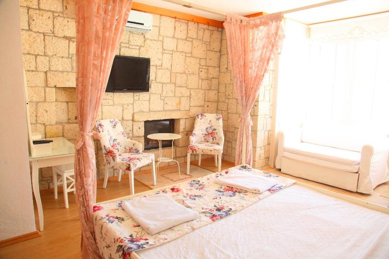 Kemerlihan Deluxe Hotel - Oda