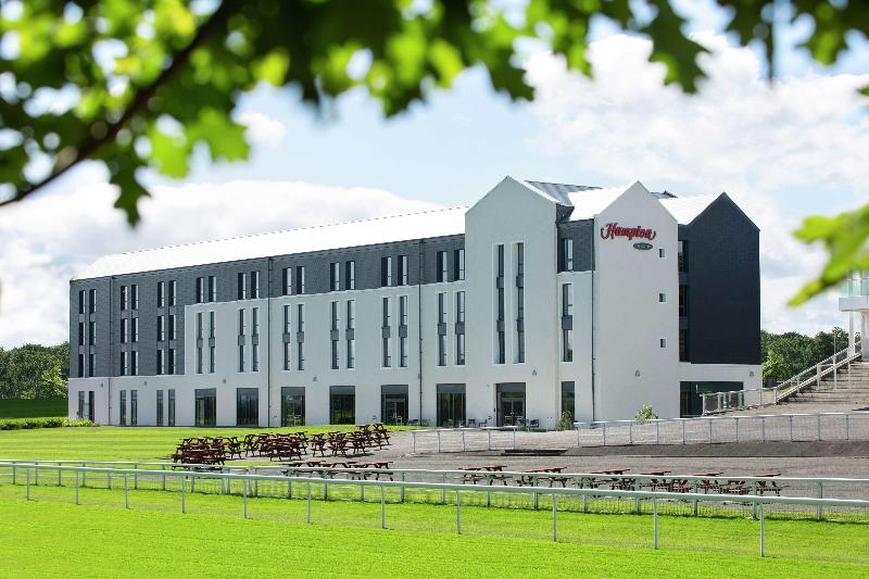 Hampton by Hilton Hamilton Park - Genel