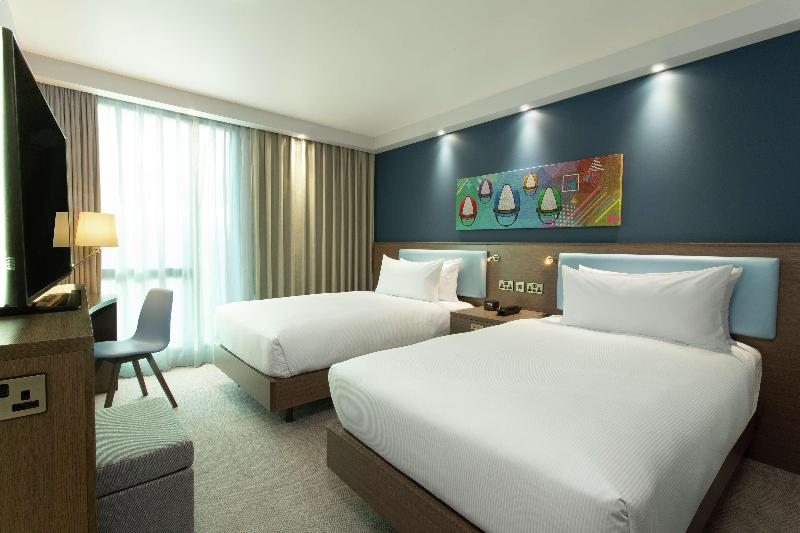 Hampton by Hilton Hamilton Park - Oda