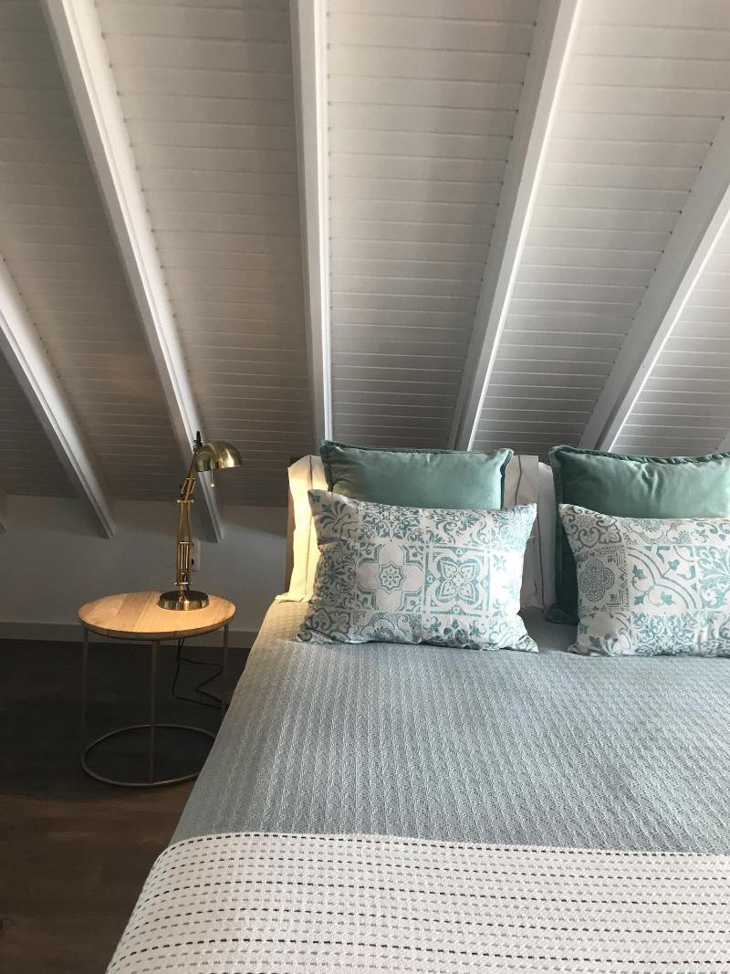 My Bed In Pico - Oda