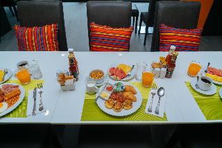 KK Karon Kata Boutique Hotel fotoÄŸrafÄ±