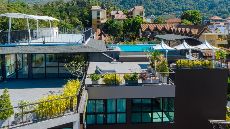 KK Karon Kata Boutique Hotel - Teras