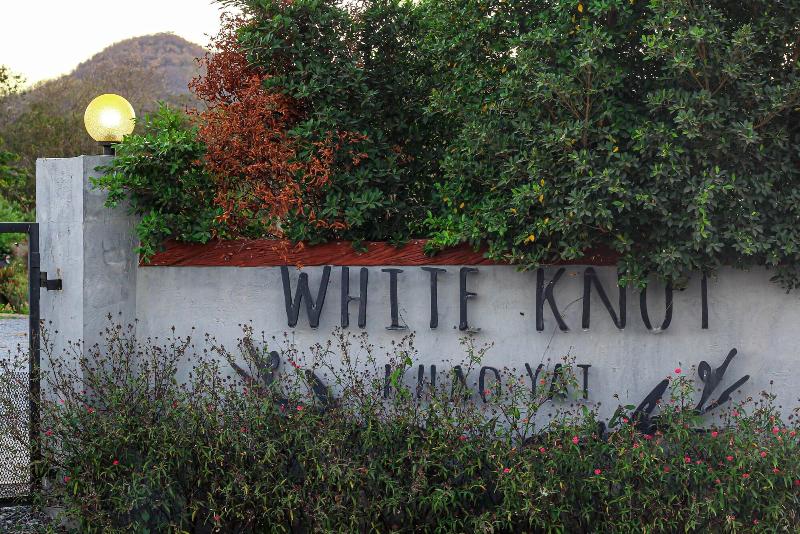 White Knot Khao Yai - Genel