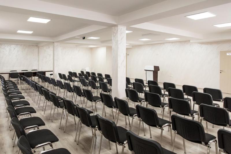 Crnogorska Kuca Hotel  Podgorica - Toplantı
