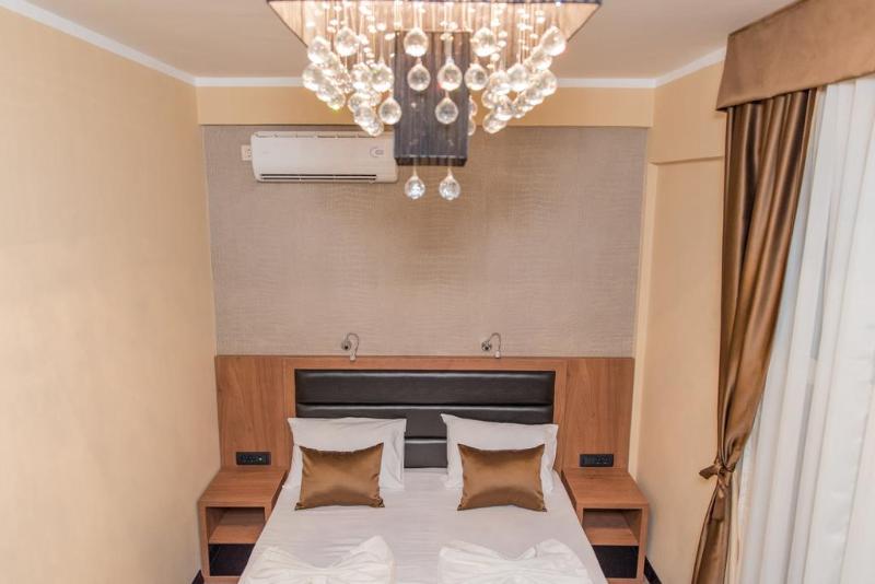 Crnogorska Kuca Hotel  Podgorica - Oda
