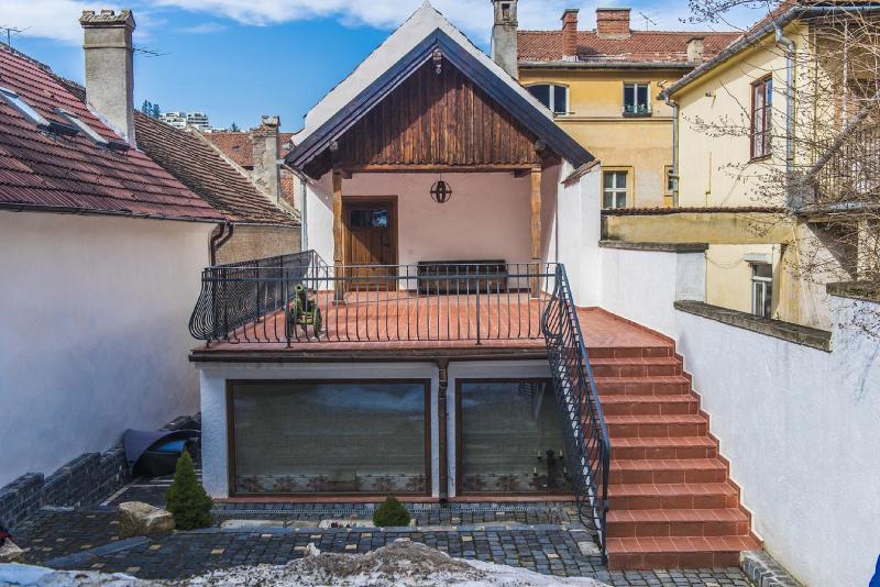 Casa Veche - Genel
