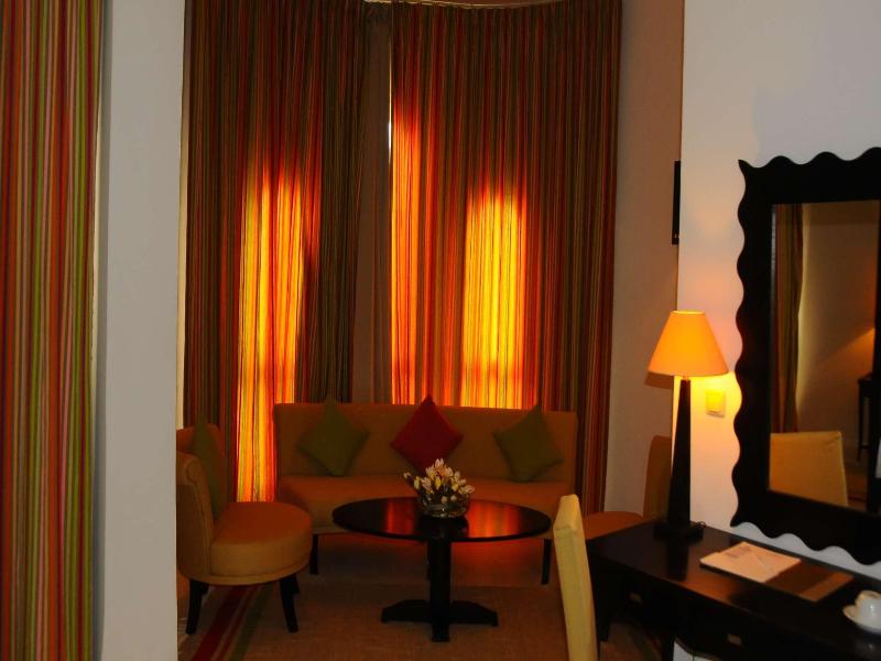 Royal Tulip Taj Sultan Resort - Oda