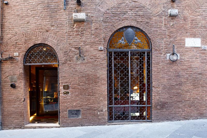 Palazzetto Rosso - Genel