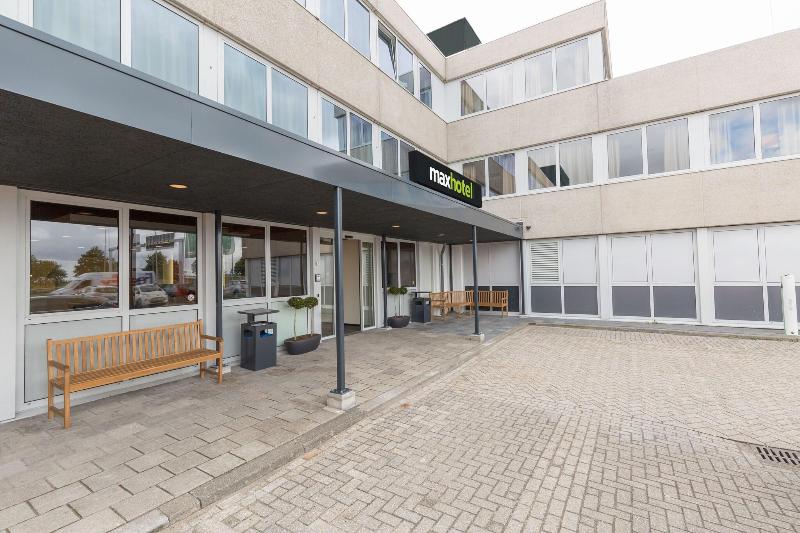 Maxhotel Amsterdam Airport Schiphol - Genel