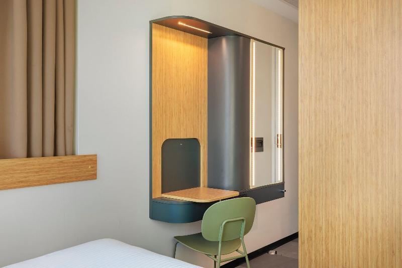 Maxhotel Amsterdam Airport Schiphol - Oda