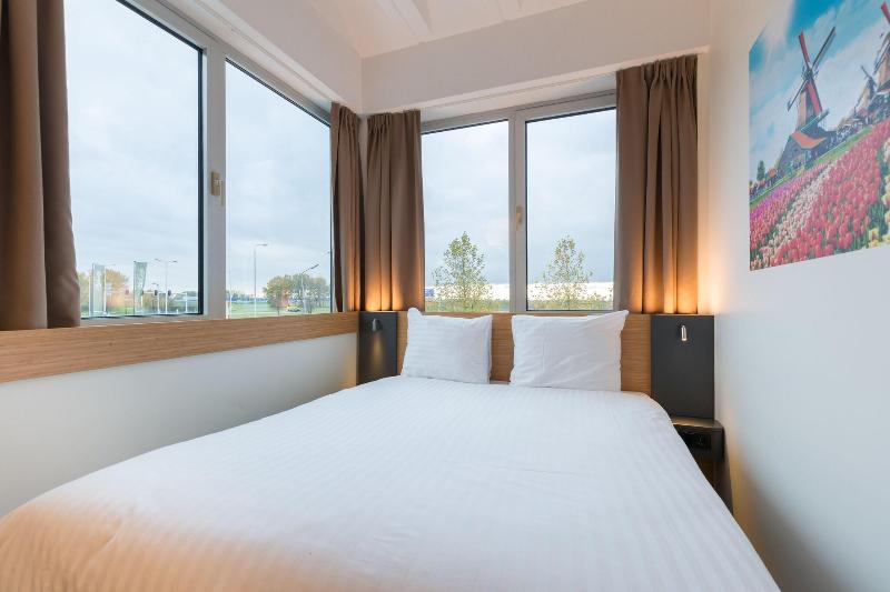 Maxhotel Amsterdam Airport Schiphol - Oda