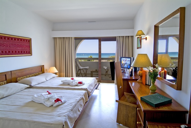 The Orangers Beach Resort and Bungalows - Oda