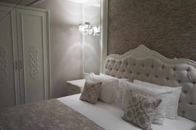 Ena Boutique Hotel - Oda