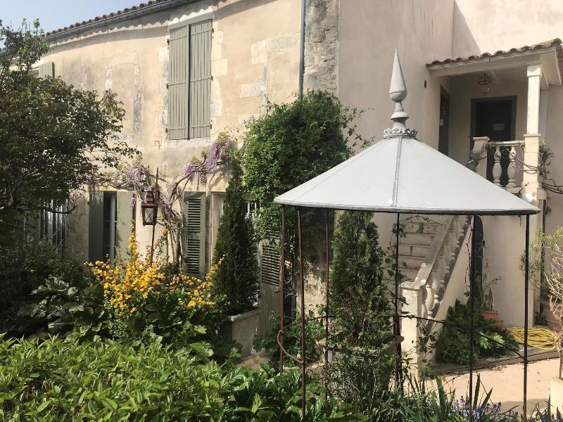 La Maison Douce - Genel