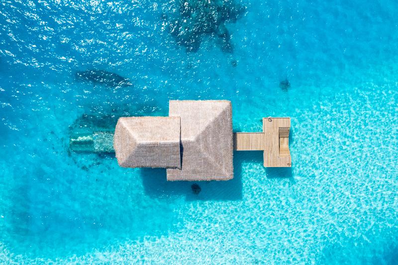 You & Me Maldives - Genel