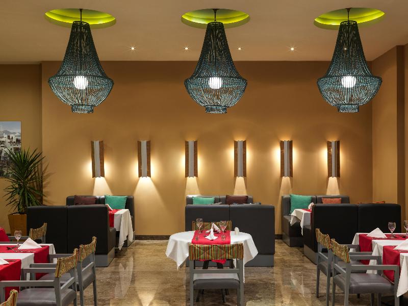 Ancient Sands Golf Resort And Residences - Restoran