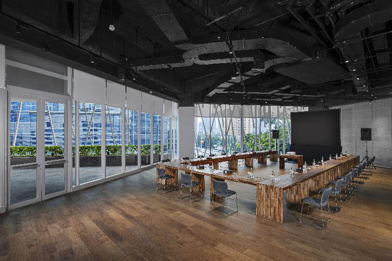 Discovery SCBD - Toplantı