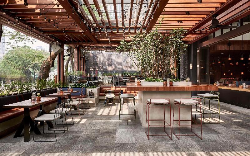 Discovery SCBD - Restoran