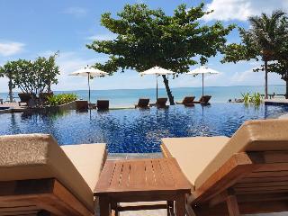 Khanom Beach Resort and Spa otel fotoğrafı