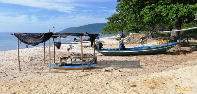 Khanom Beach Resort and Spa - Plaj