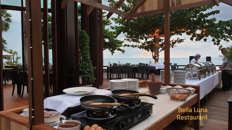 Khanom Beach Resort and Spa - Restoran