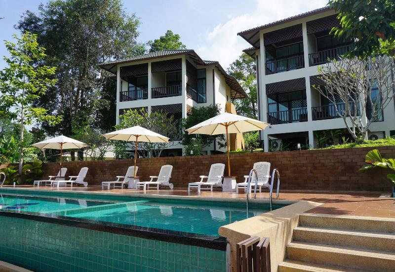Bansaeo Garden and Resort - Havuz