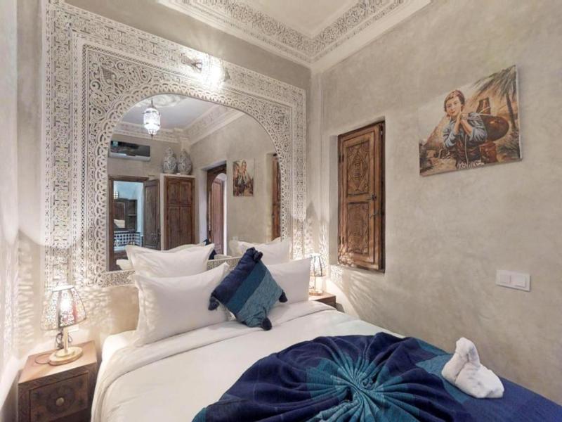 Riad SANIA BY GHALI 2 - Genel