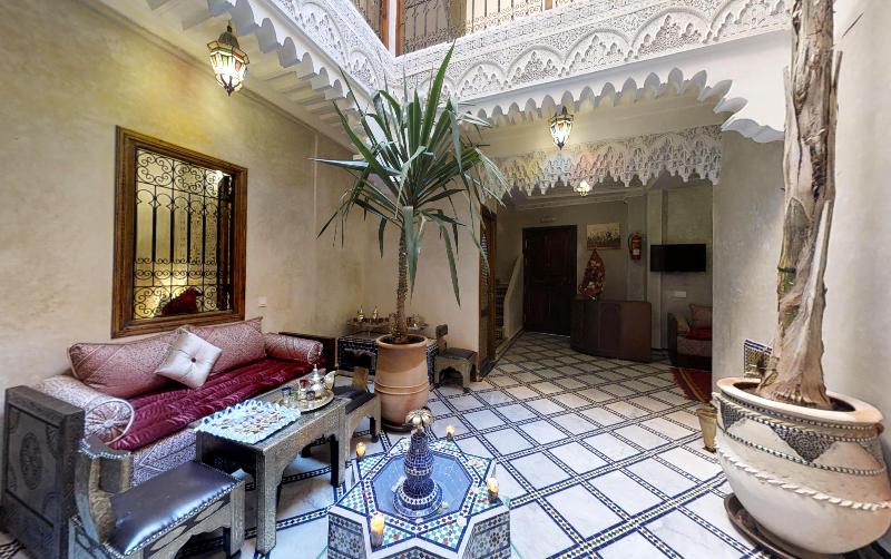Riad SANIA BY GHALI 2 - Genel