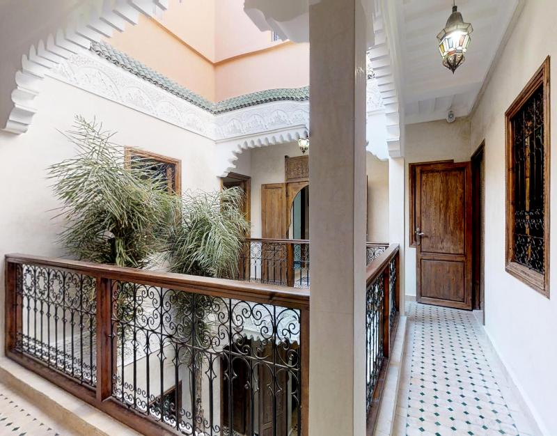 Riad SANIA BY GHALI 2 - Genel