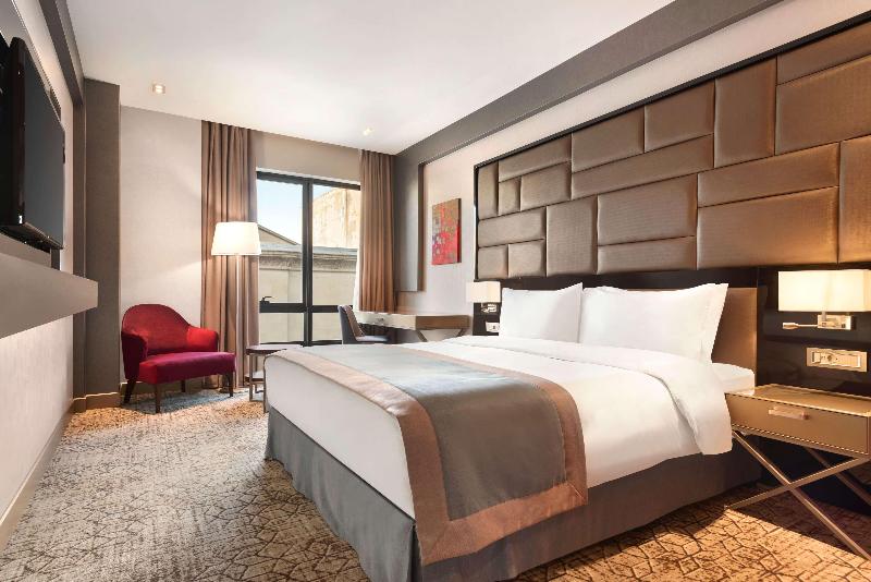 Wyndham Grand Tbilisi - Oda