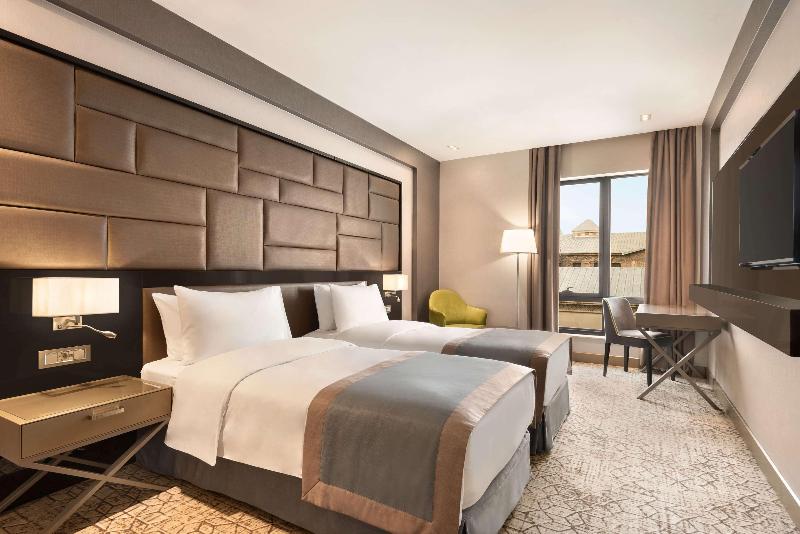 Wyndham Grand Tbilisi - Oda