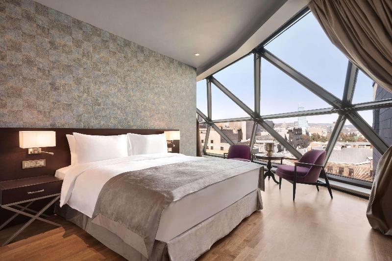 Wyndham Grand Tbilisi - Oda