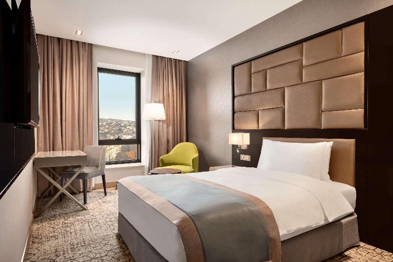 Wyndham Grand Tbilisi - Oda