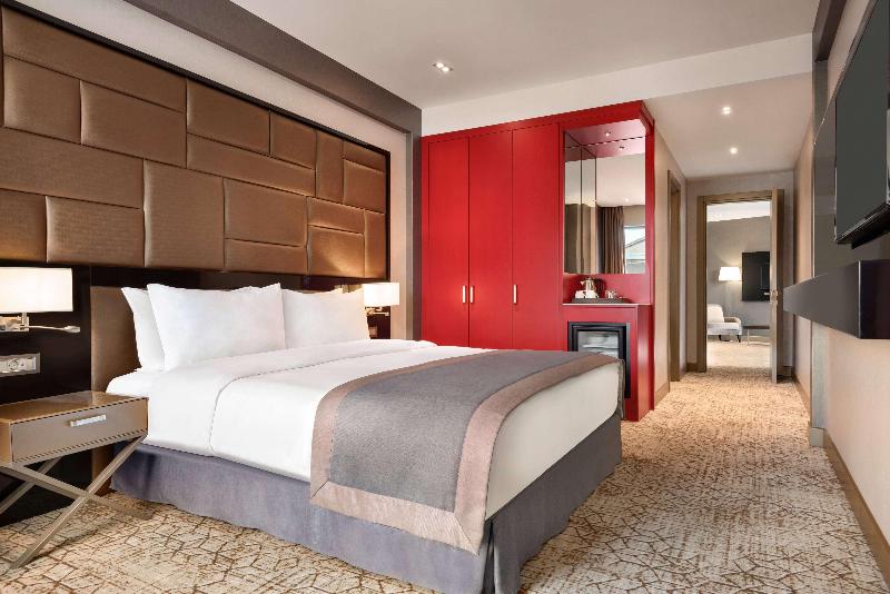 Wyndham Grand Tbilisi - Oda
