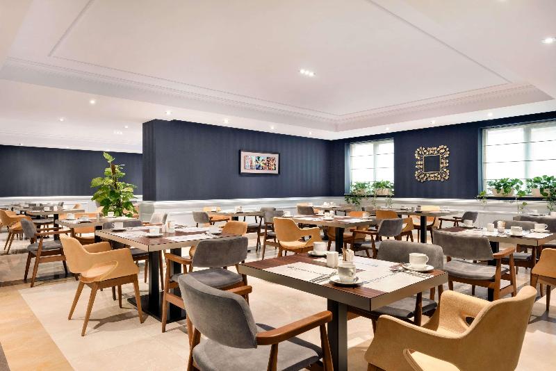 Wyndham Grand Tbilisi - Restoran