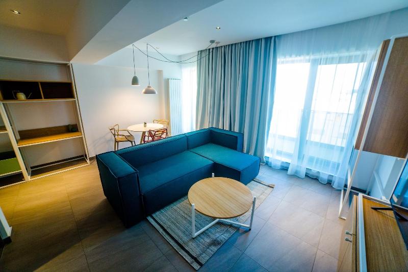 Riva Mamaia - Oda