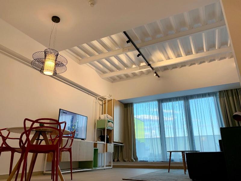 Riva Mamaia - Oda